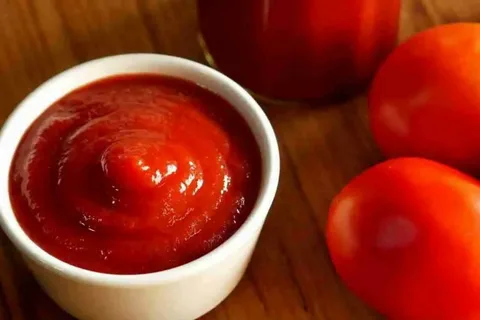 تصویر 4 از رب گوجه فرنگی مخصوص بدون افزودنی و رنگ دهی بالا